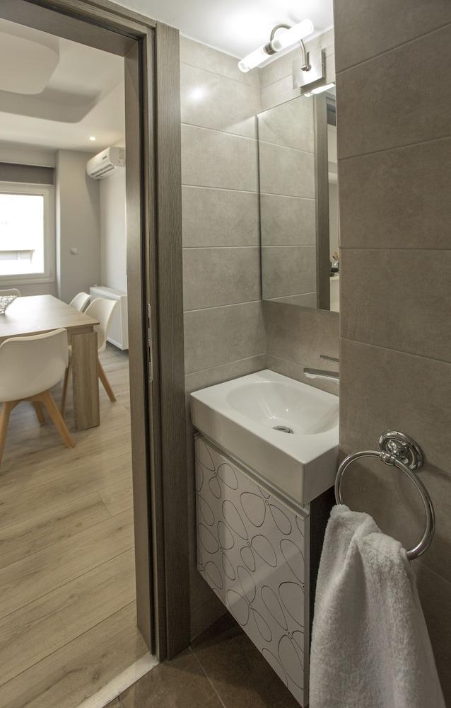 Acropolis Gem By Ghh Apartment Athens Ngoại thất bức ảnh